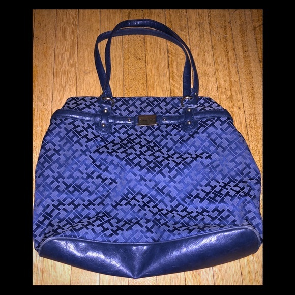 Vtg Tommy Hilfiger purse !! - Picture 1 of 5